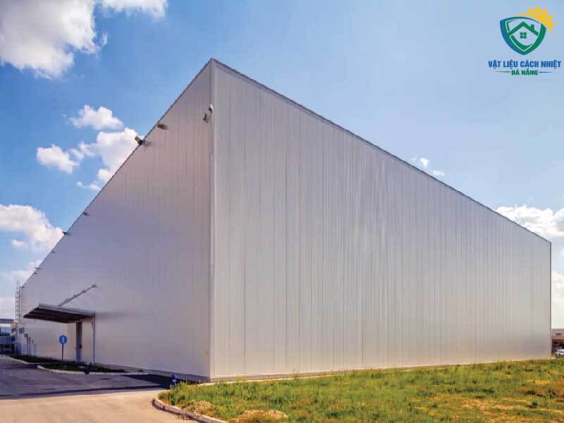 tam-panel-cach-nhiet-gia-lai-08