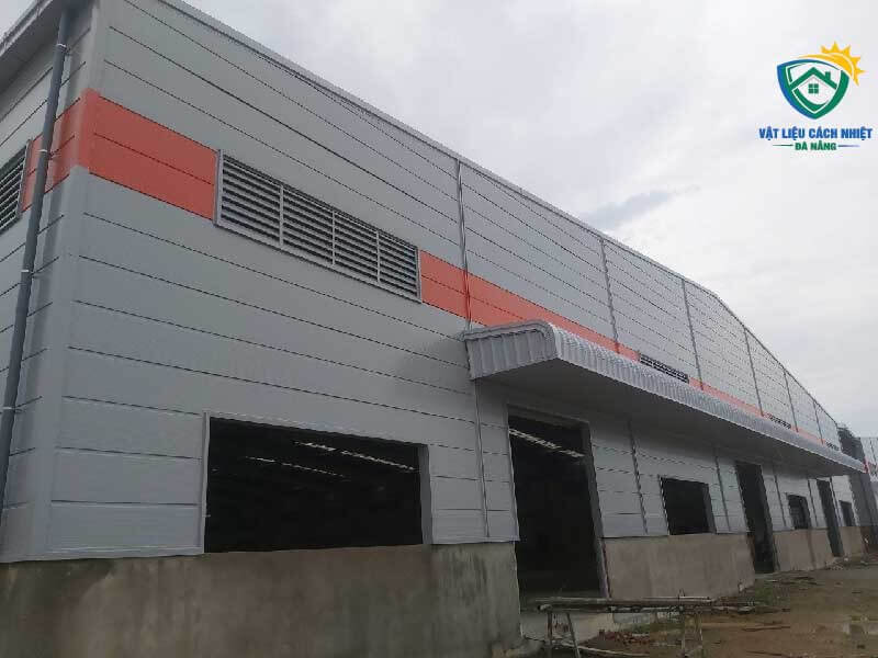 tam-panel-cach-nhiet-gia-lai-12