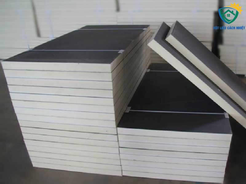 tam-panel-cach-nhiet-hue-09