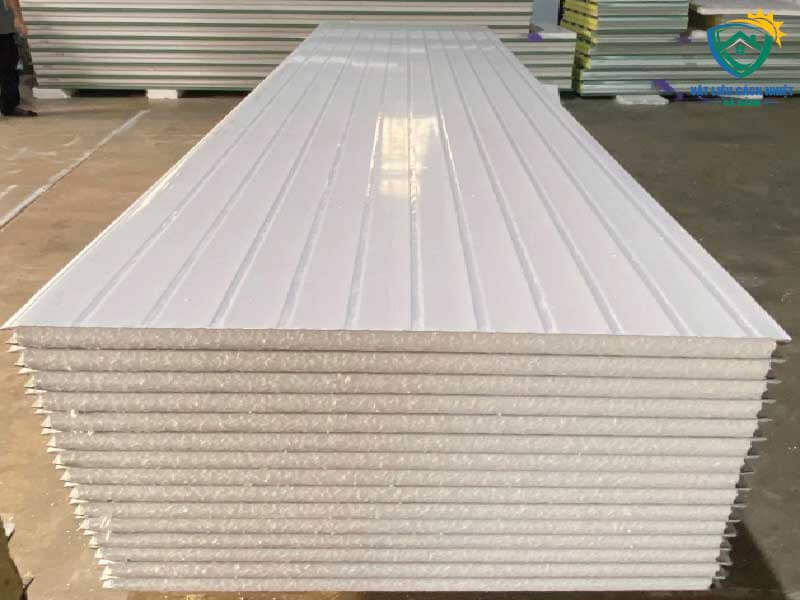 tam-panel-cach-nhiet-kon-tum-01