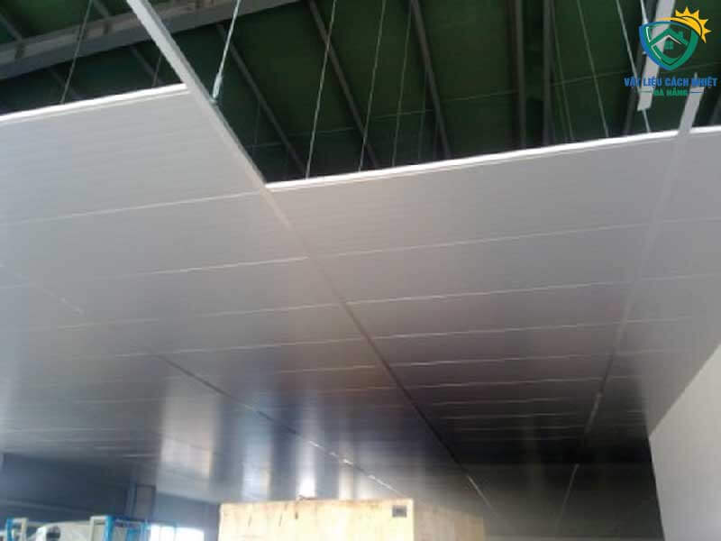 tam-panel-cach-nhiet-tuy-hoa-phu-yen-04
