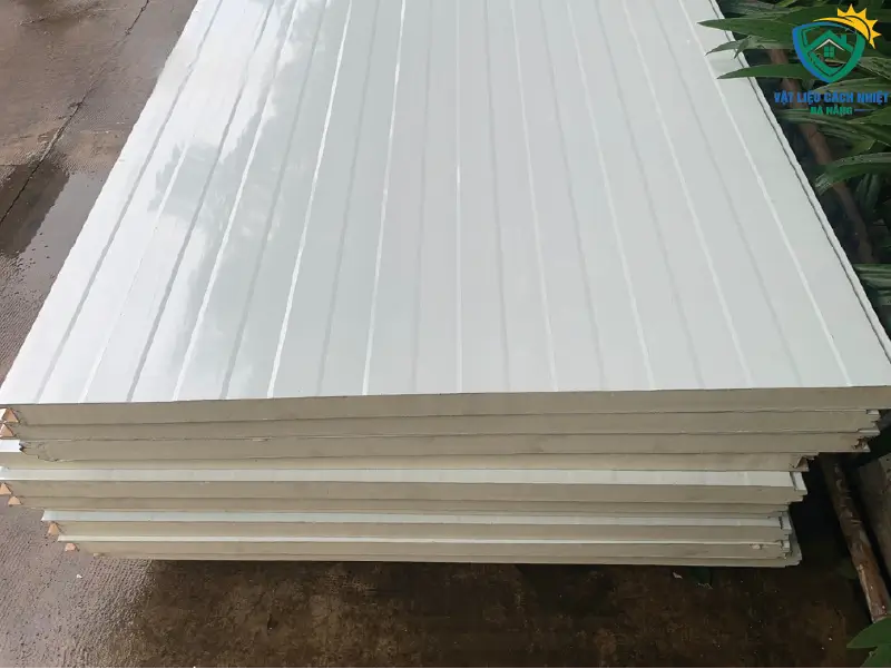 bao-gia-tam-panel-tai-da-da-nang-07