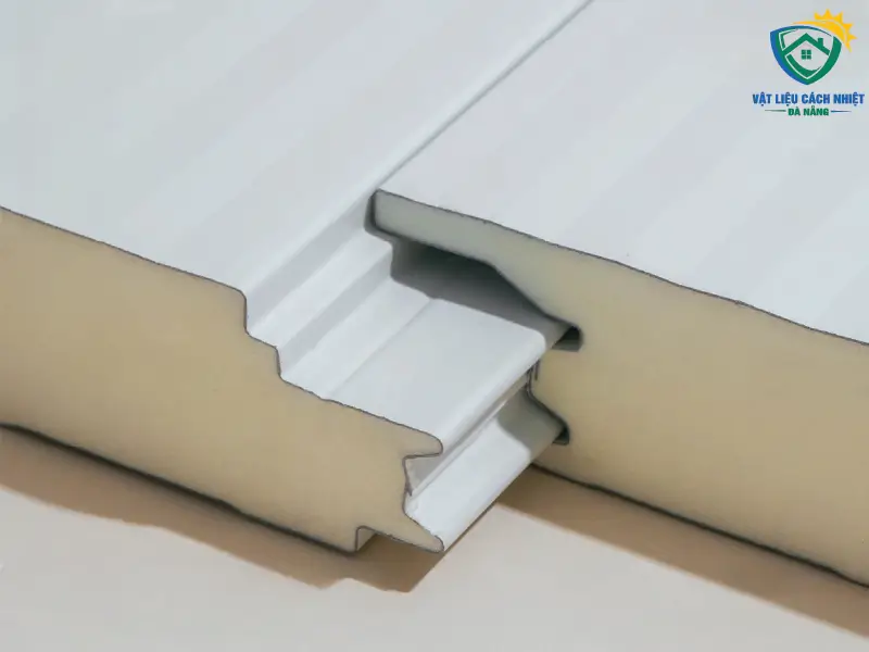 tam-op-panel-hop-kim-nhom-04