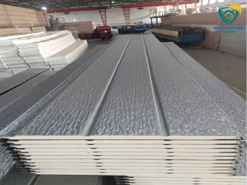 tam-panel-kim-loai-buon-ma-thuat-dak-lak-03