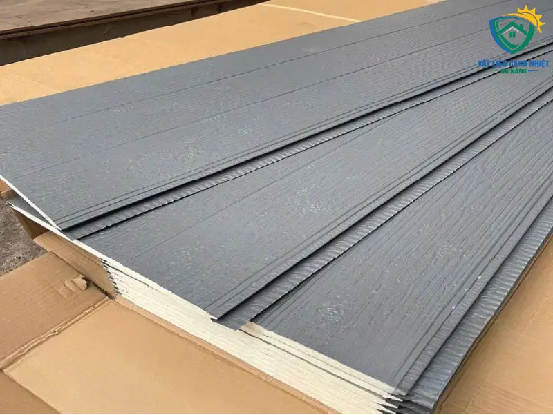 tam-panel-kim-loai-dong-ha-quang-tri-07