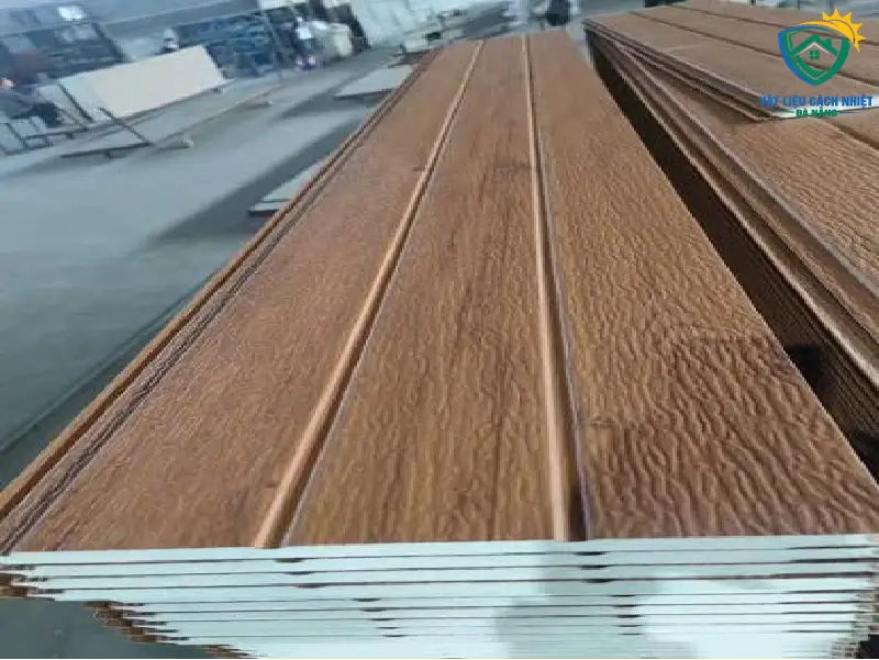 tam-panel-kim-loai-gia-lai-11