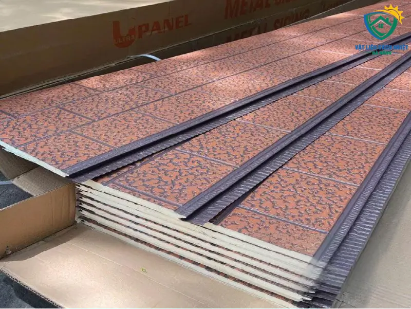 tam-panel-kim-loai-thanh-hoa-07
