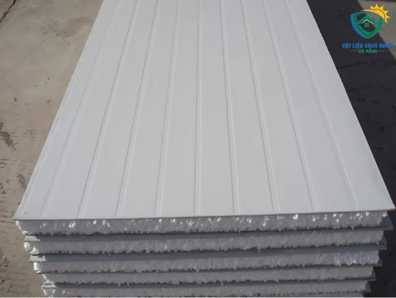 tam-panel-ton-xop-cach-nhiet-06